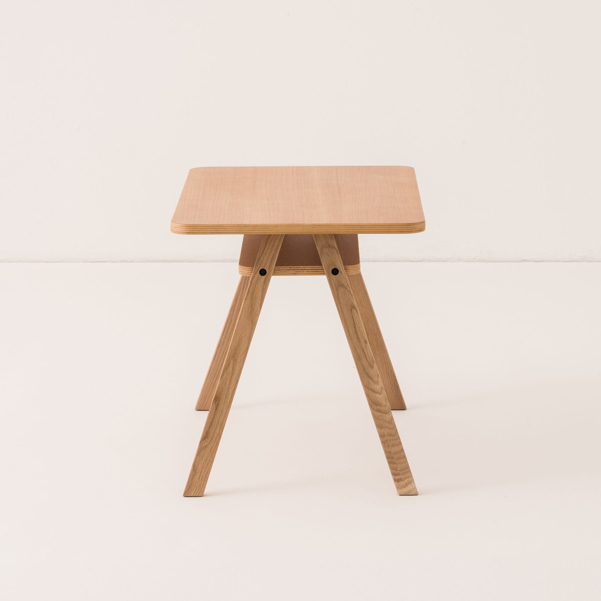 Bureau enfant en chêne massif