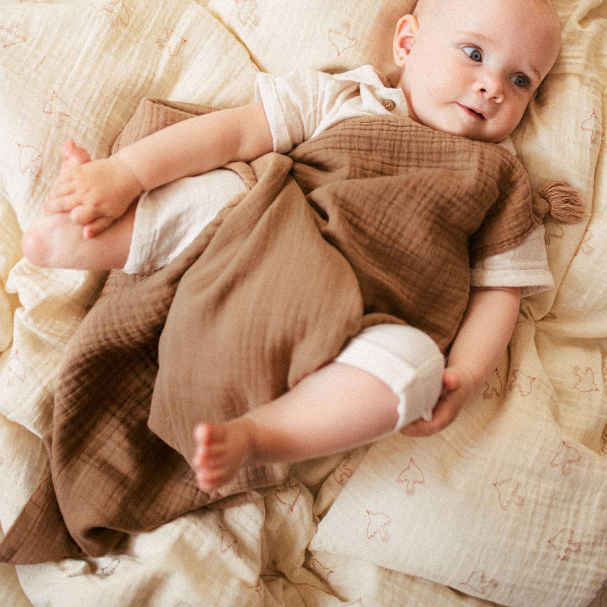 Couverture chaude en double gaze de coton bio - Wabi-Sabi BROWN HOSHI BIRDS