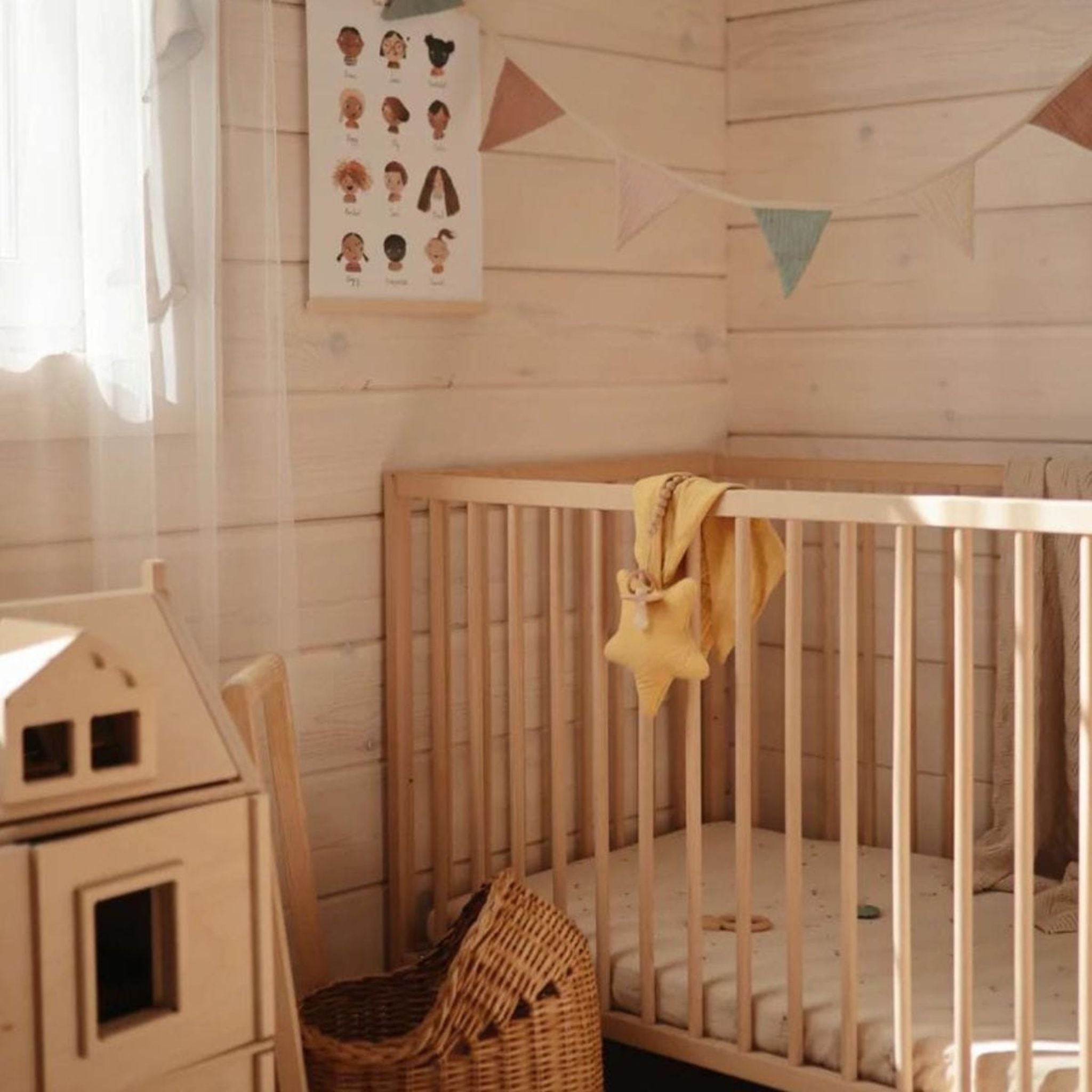 Doudou lange Mushie Lovey Star en coton bio