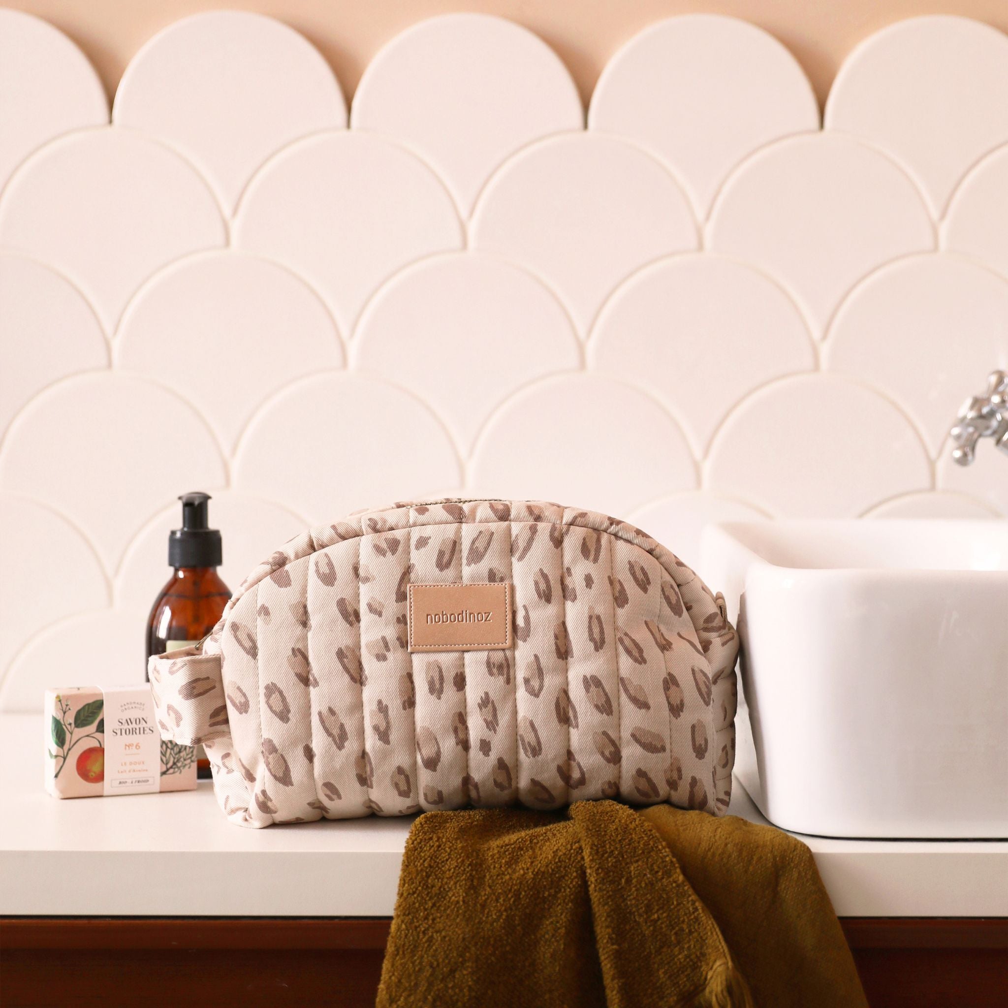 Trousse de toilette imperméable Hyde Park - Leonie Latte