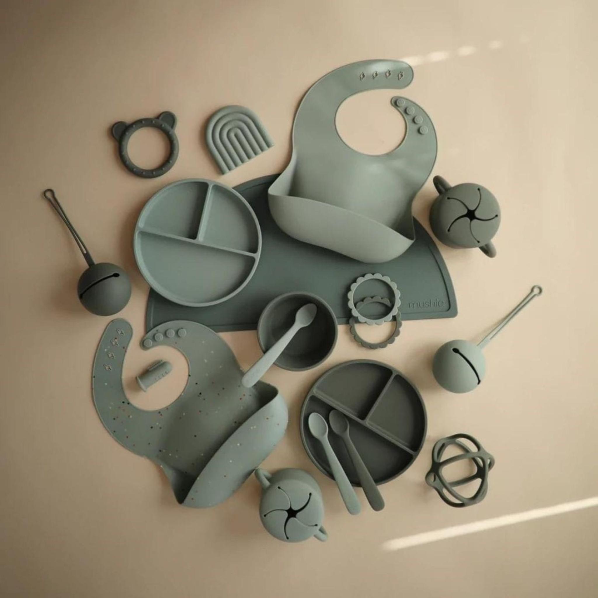 Bavoir lavable en silicone Cambridge Blue
