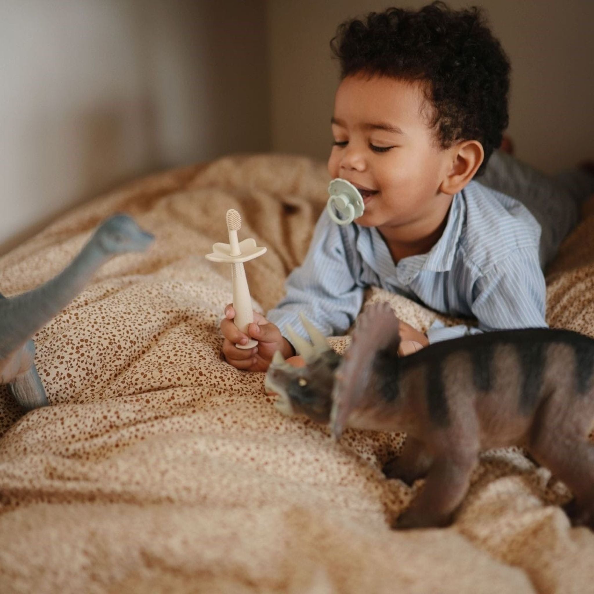 Brosse à dents d’apprentissage en silicone alimentaire