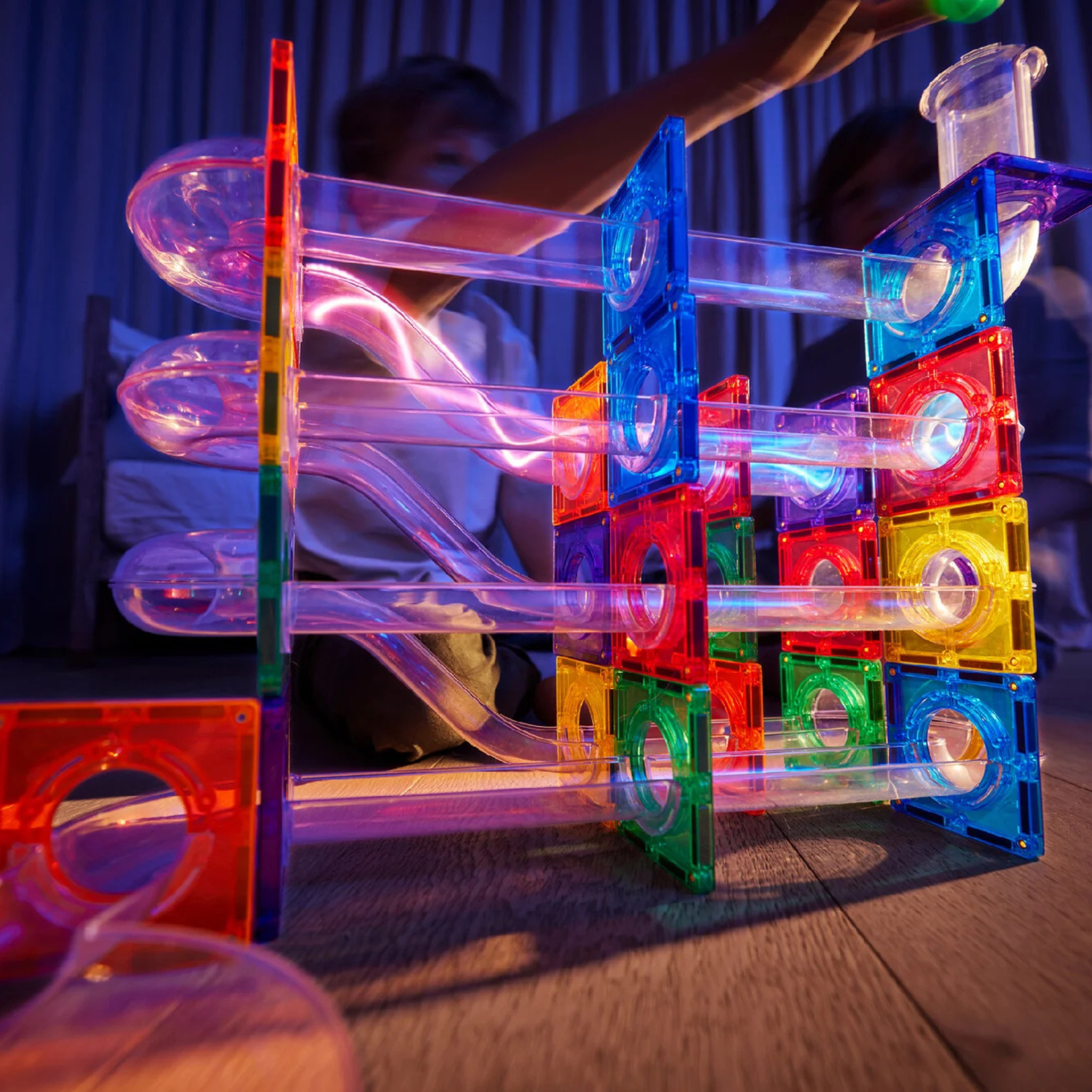 Blocs de construction magnétique Cleverclixx | Ball Run Dazzling Lights Pack Intense 100 Pièces
